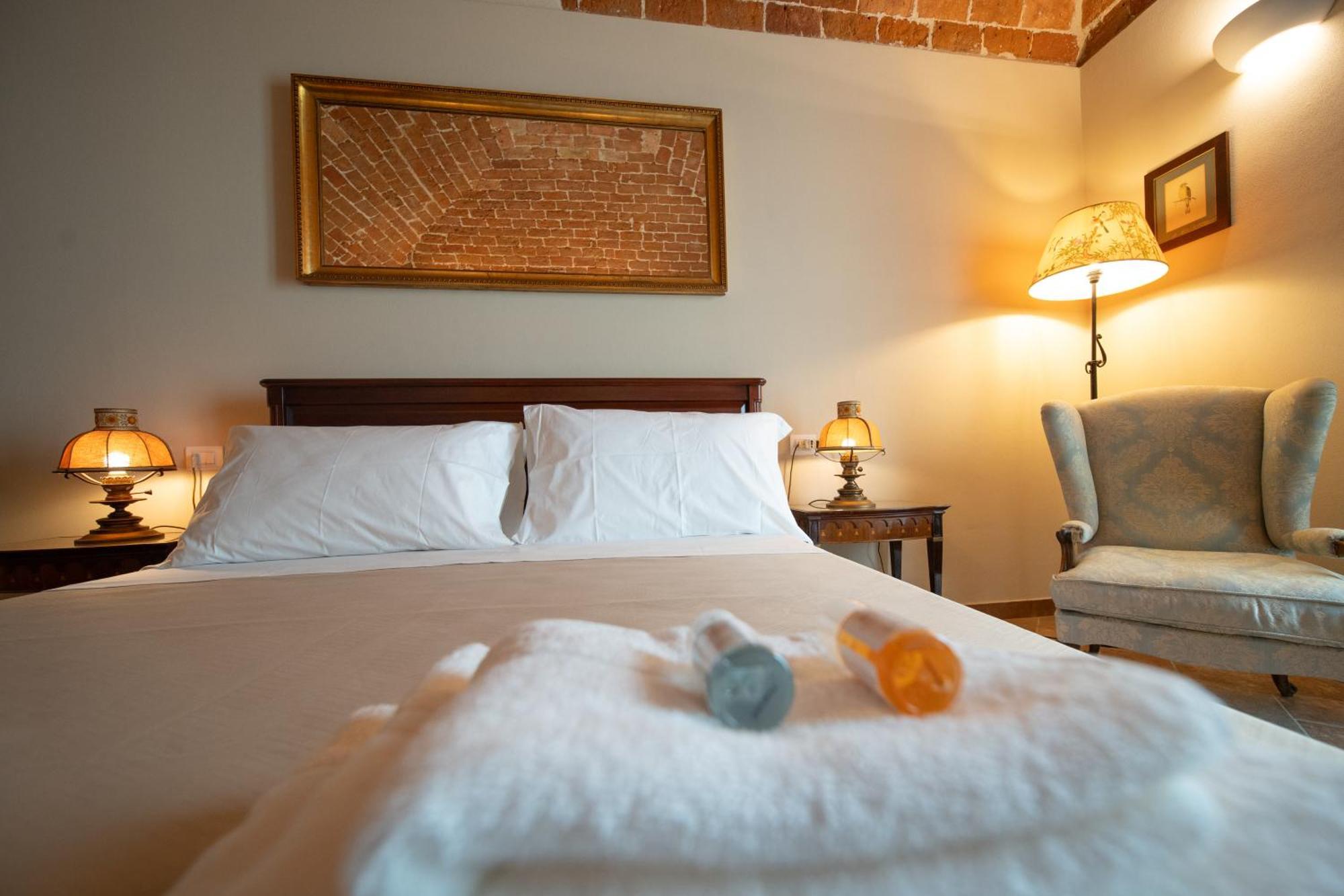 Bed and Breakfast Cascina Baronina Terruggia Esterno foto