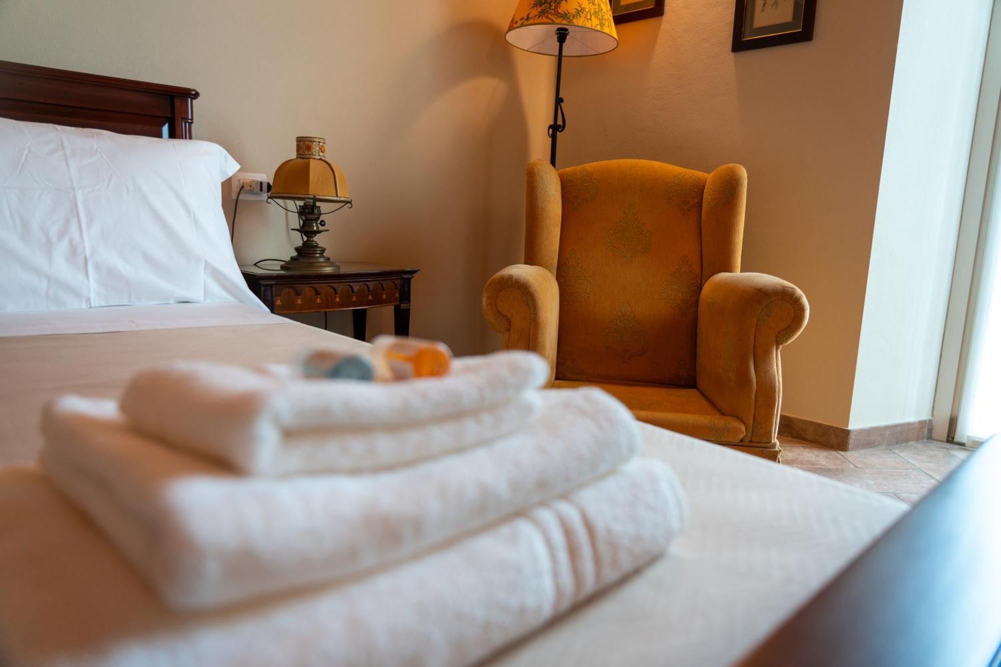 Bed and Breakfast Cascina Baronina Terruggia Esterno foto